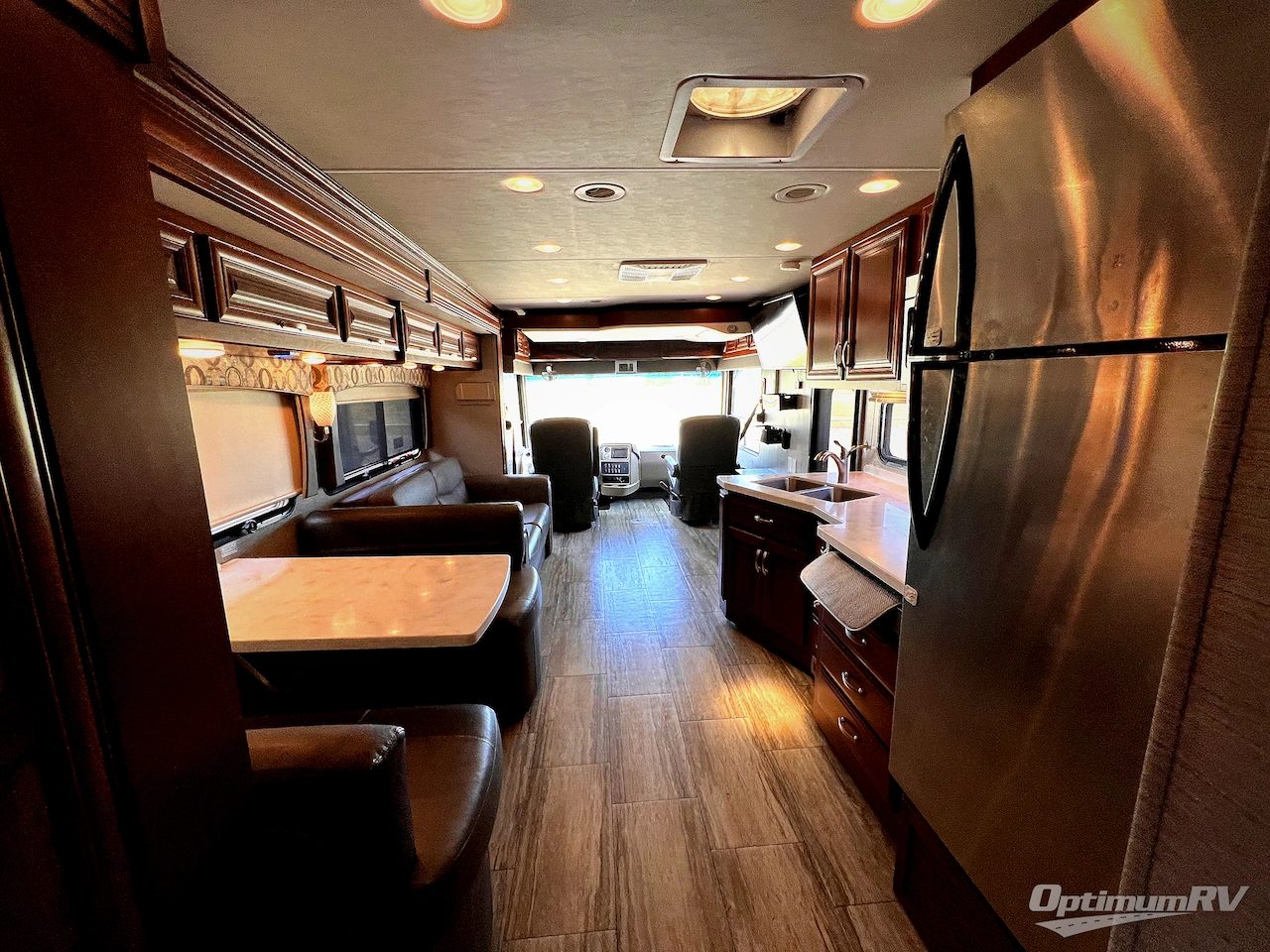 2019 Forest River Legacy SR 340 38C Photo 5