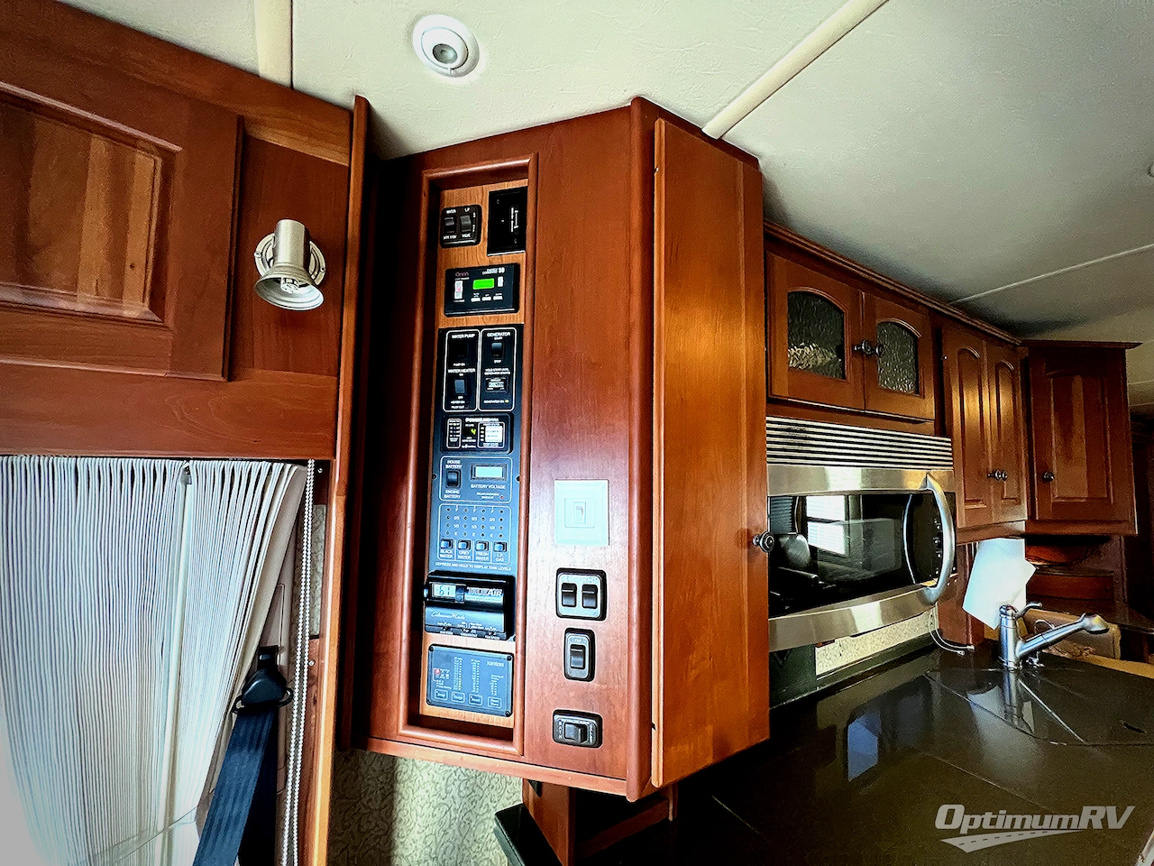 2007 Winnebago Vectra 40TD Photo 9
