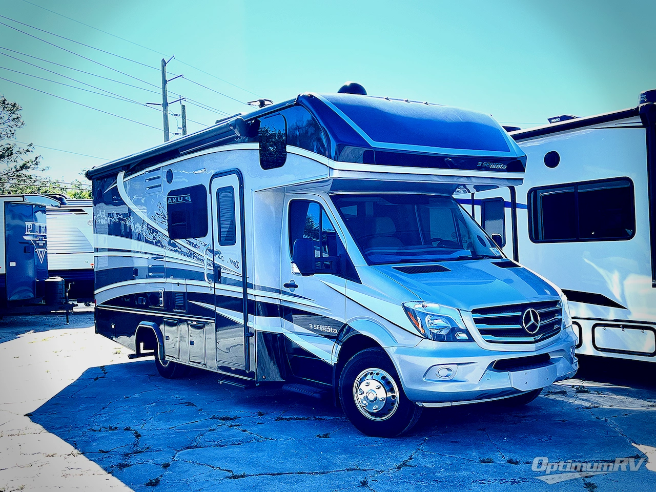 2018 Dynamax isata 3 24FW Photo 1