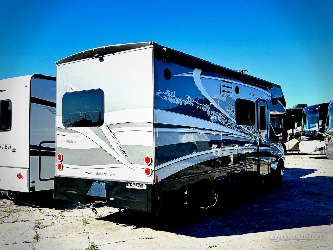 2018 Dynamax isata 3 24FW Photo 2