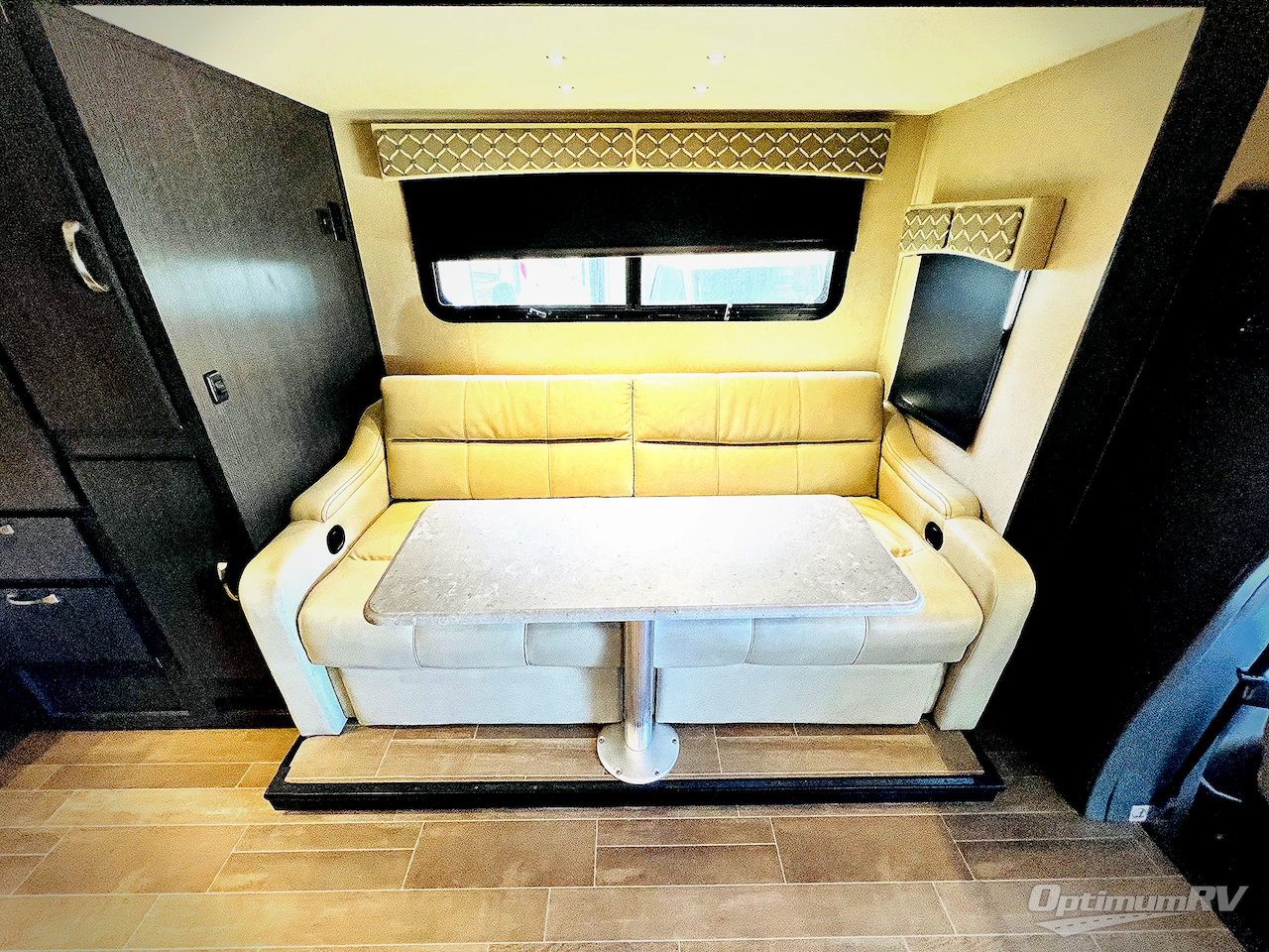2018 Dynamax isata 3 24FW Photo 12