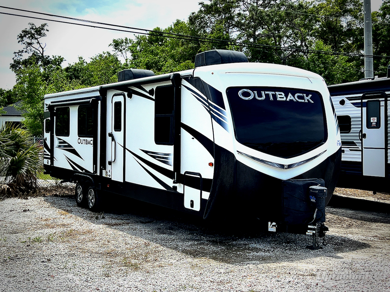 2020 Keystone Outback 300ML Photo 1