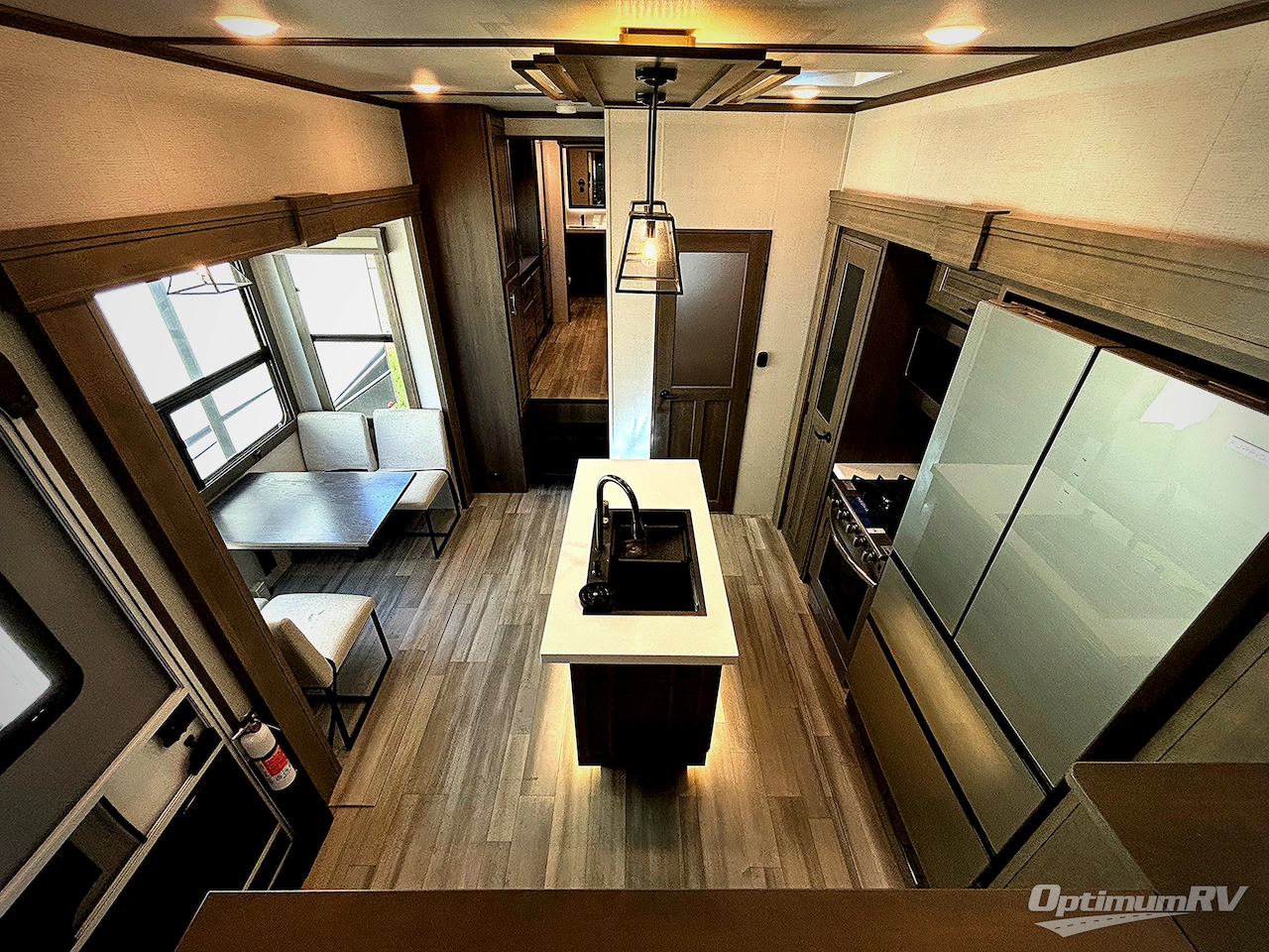 2024 Grand Design Solitude 380FL Photo 4