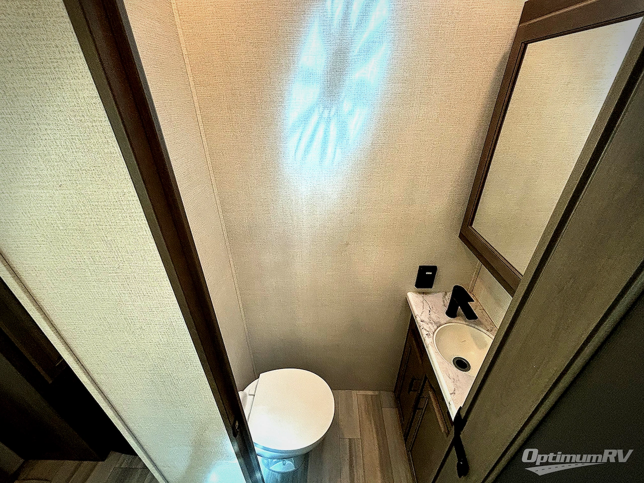 2024 Grand Design Solitude 380FL Photo 12