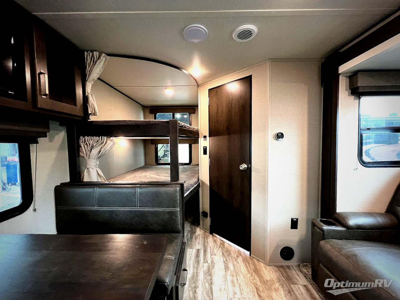 2022 Grand Design Transcend Xplor 261BH Photo 8