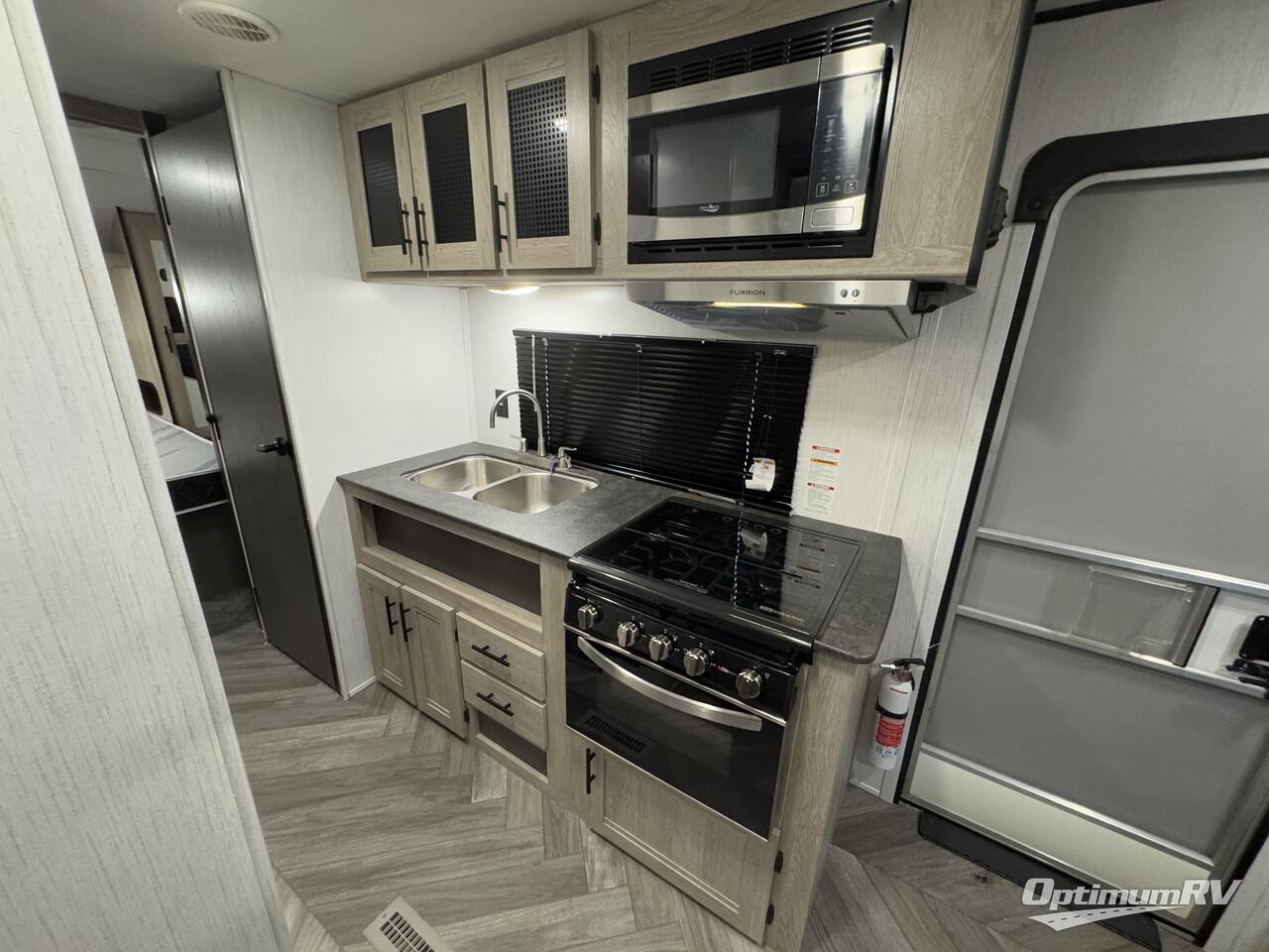 2022 Heartland Prowler 212RD Photo 6