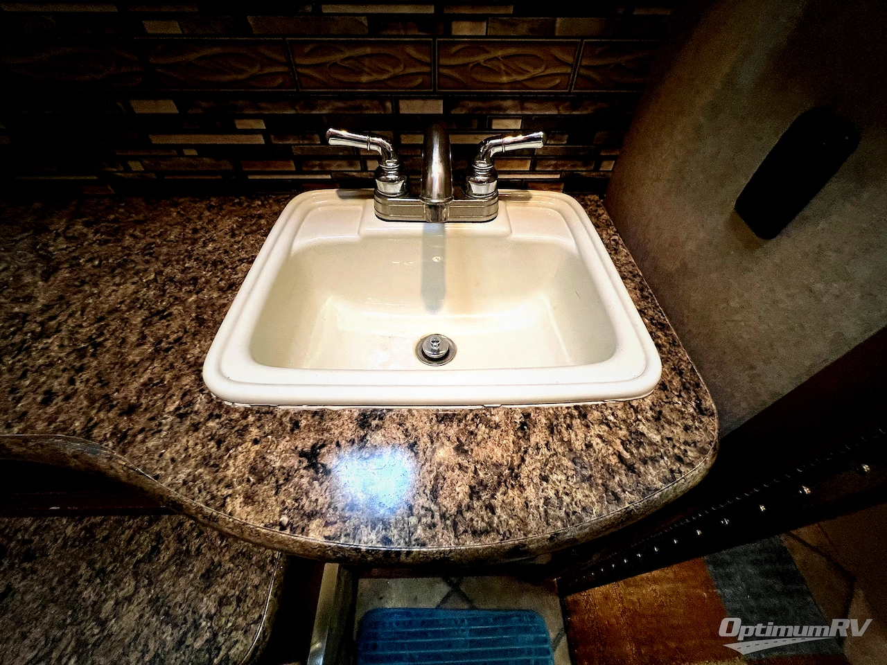 2014 Thor Chateau 31L Photo 25