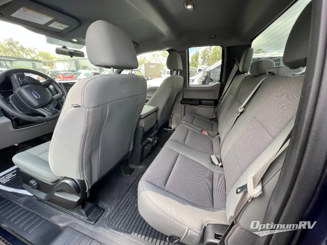 2019 Ford F250 STX Photo 6