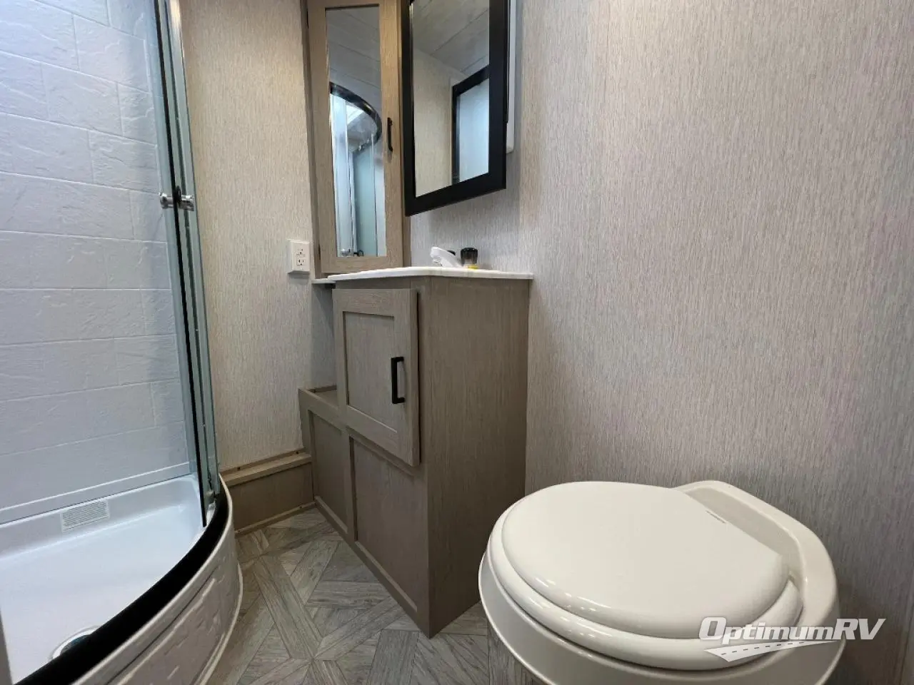 New 2024 Forest River Wildwood XLite View 24VIEW Travel Trailer at