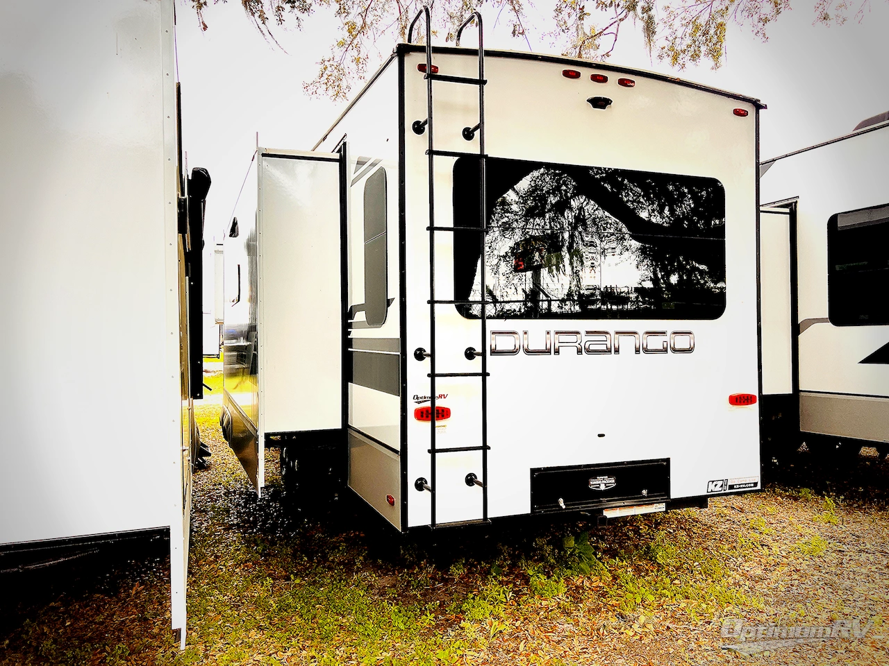 2025 KZ Durango D333RLT Photo 2
