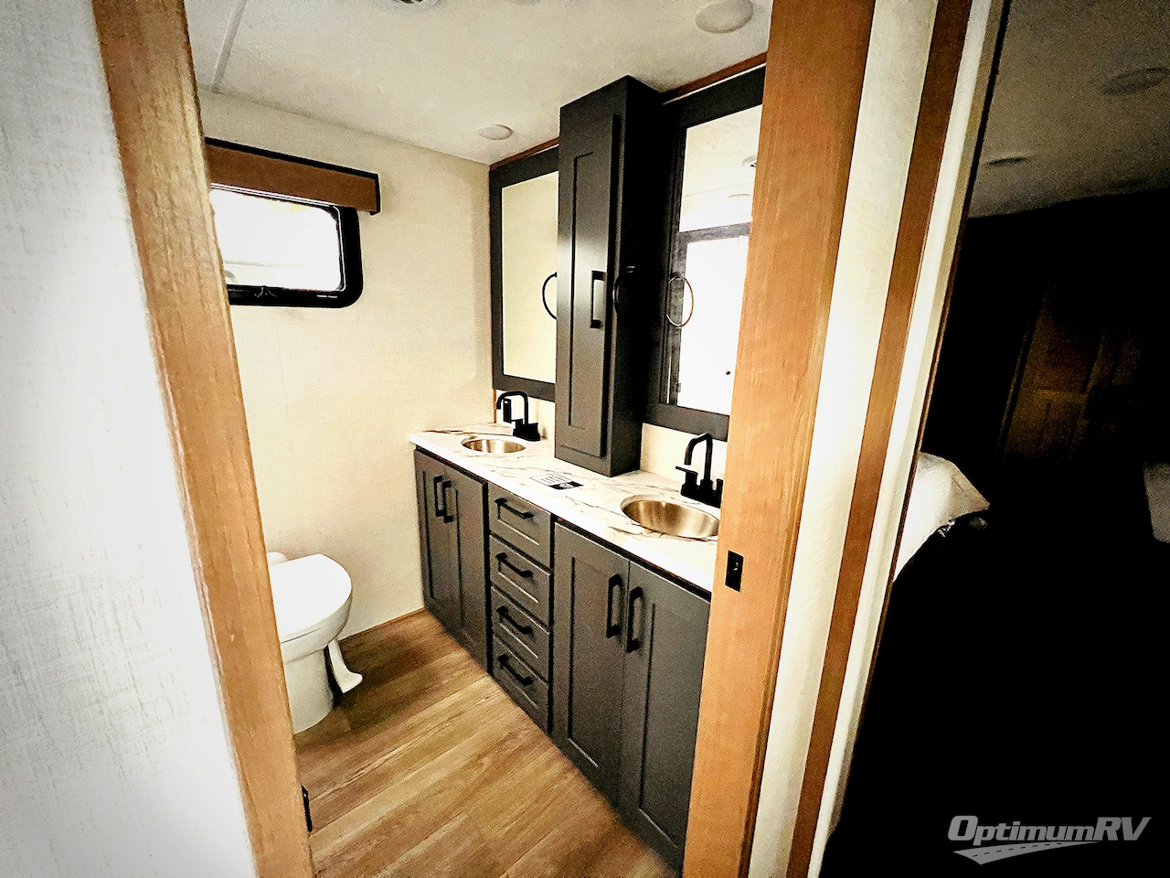2025 KZ Durango D333RLT Photo 20