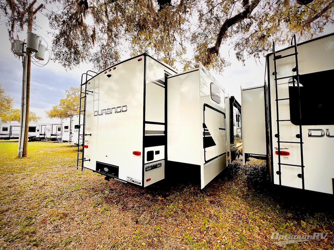 2025 KZ Durango D348BHF Photo 3