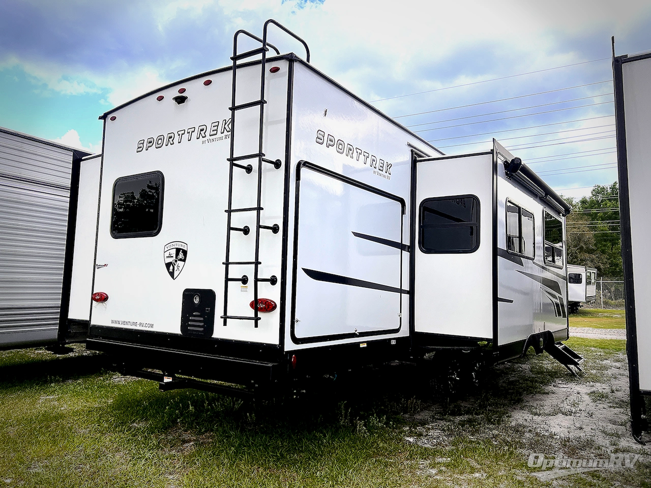 2025 Venture SportTrek ST327VIK Photo 2
