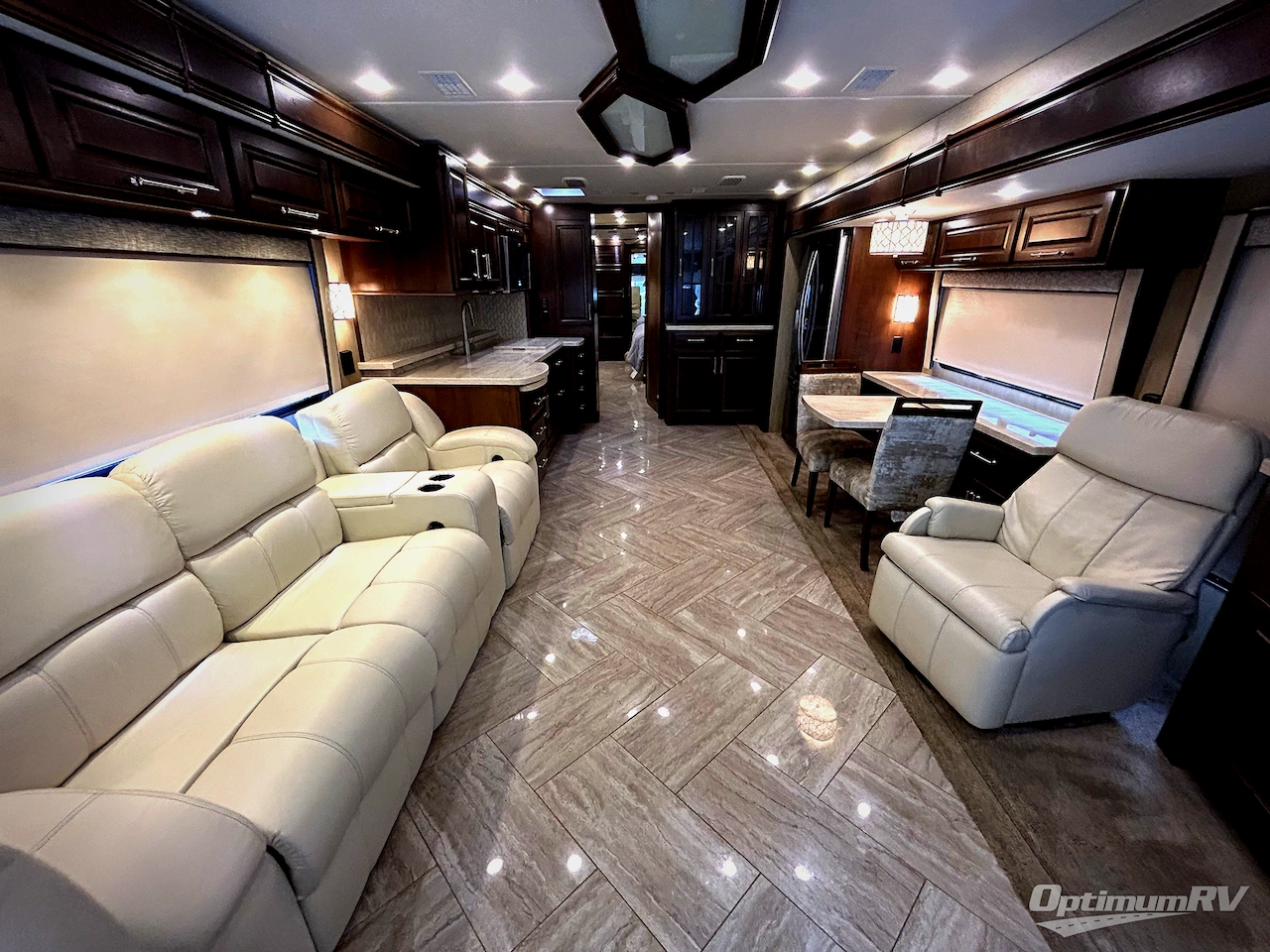 2019 Entegra Aspire 42DEQ Photo 2