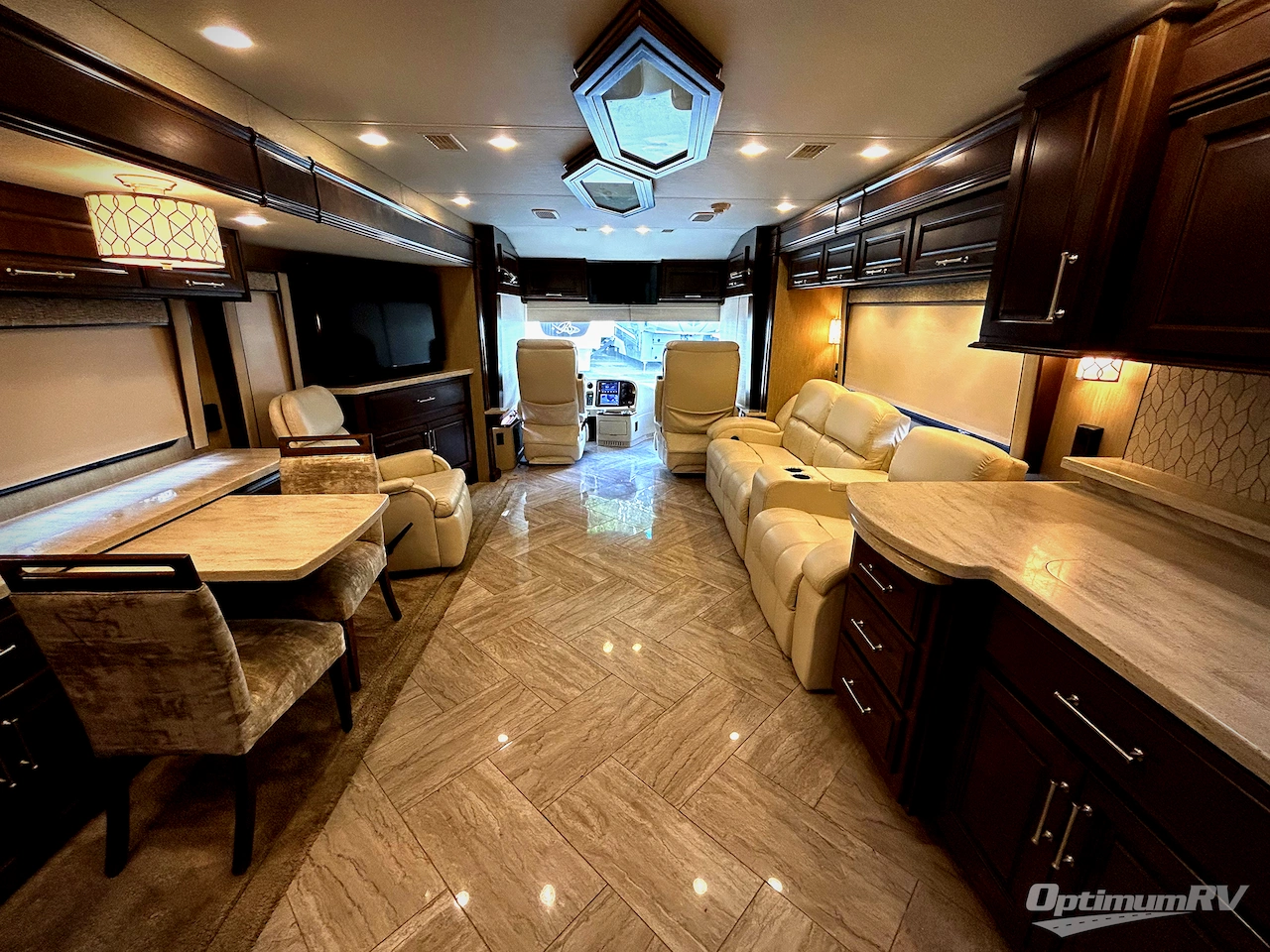 2019 Entegra Aspire 42DEQ Photo 3