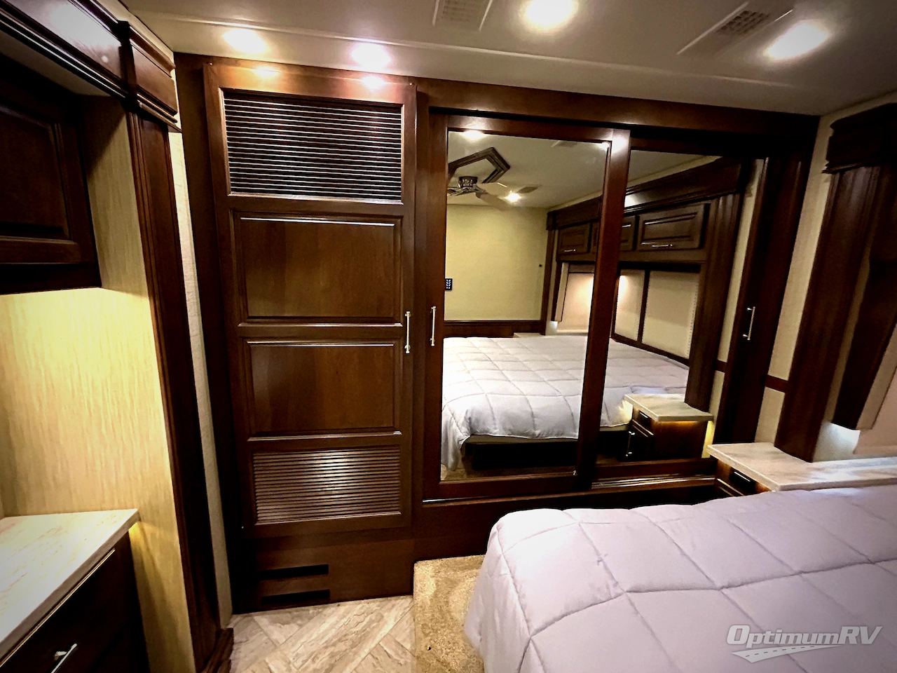 2019 Entegra Aspire 42DEQ Photo 21