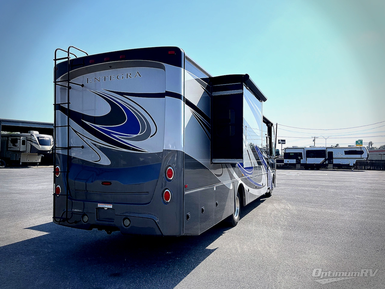 2022 Entegra Emblem 36U Photo 2