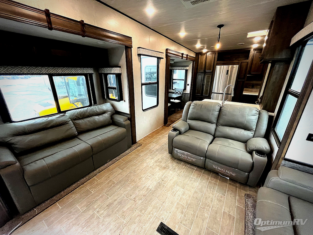 2020 Heartland Bighorn Traveler 39RK Photo 5