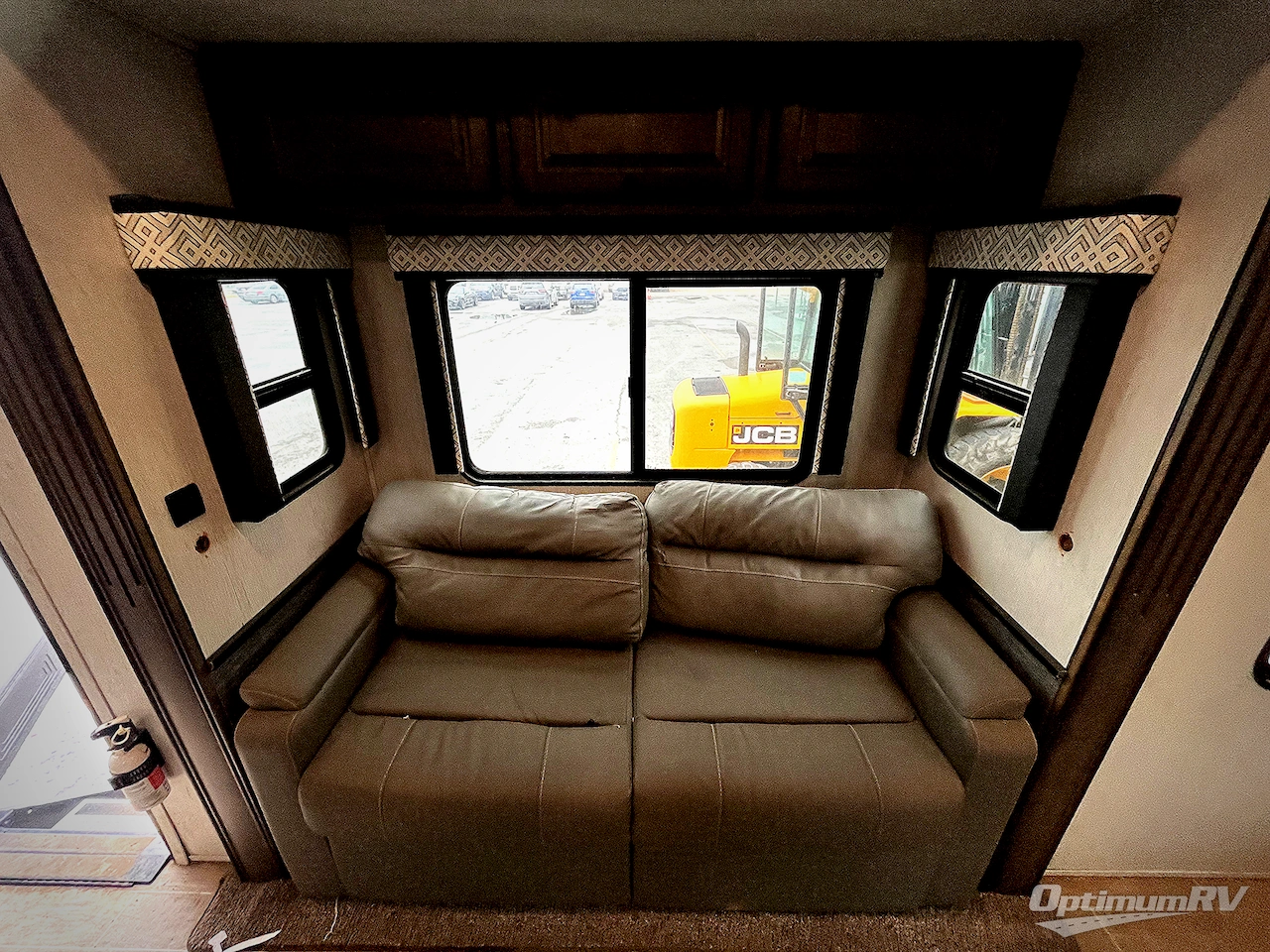 2020 Heartland Bighorn Traveler 39RK Photo 7