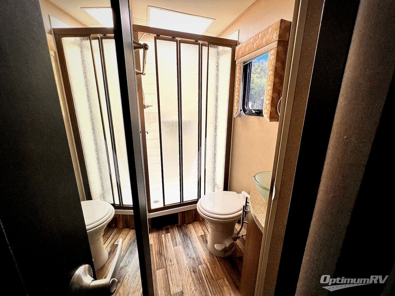 2015 Renegade Villagio 25RBS Photo 15
