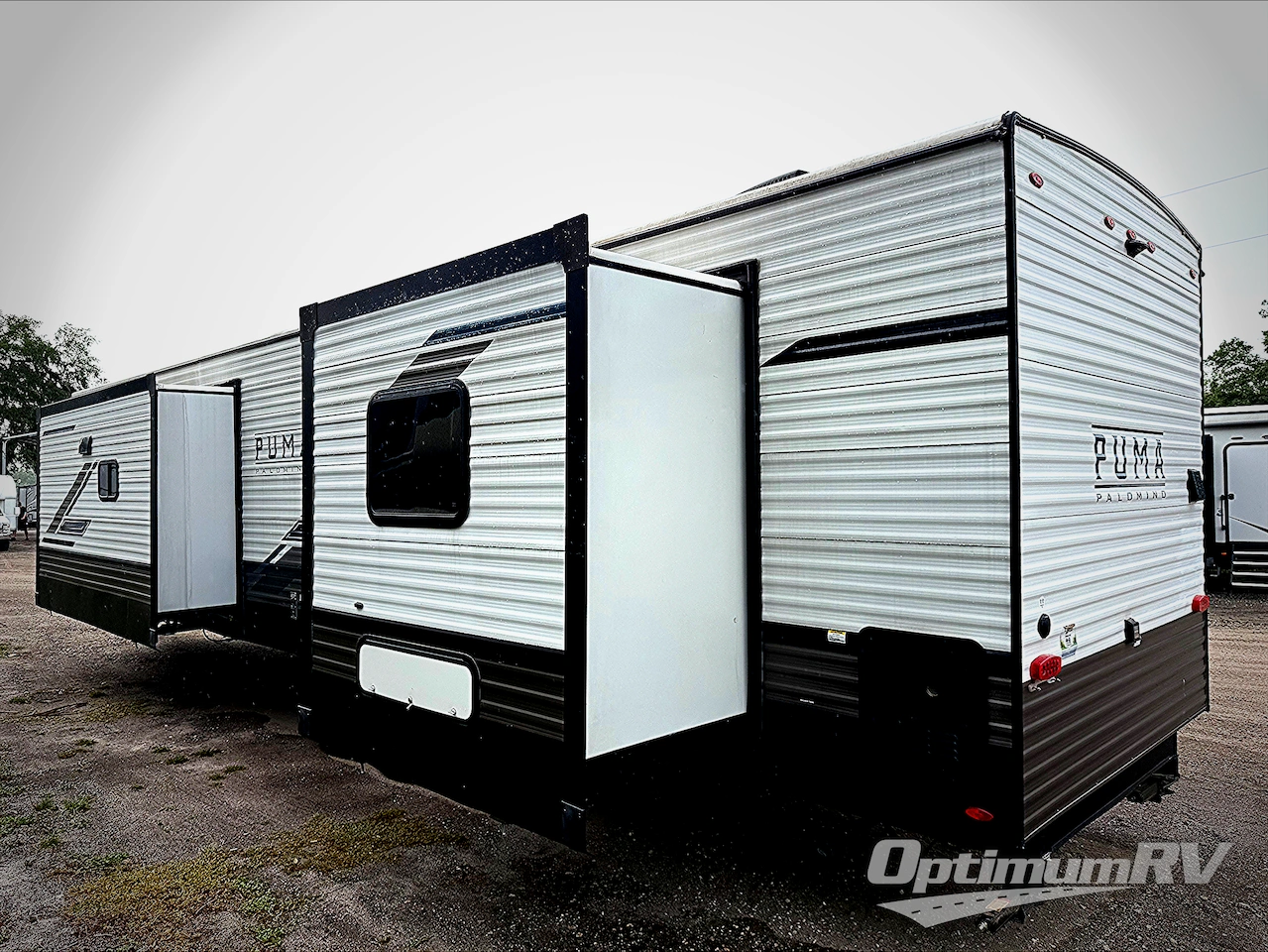 2023 Palomino Puma Destination 37PFL Photo 3