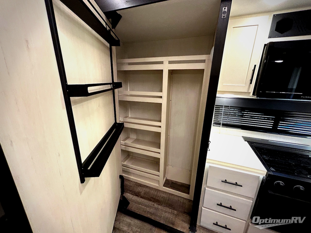 2025 Forest River Cherokee Arctic Wolf Suite 3650SUITE Photo 24