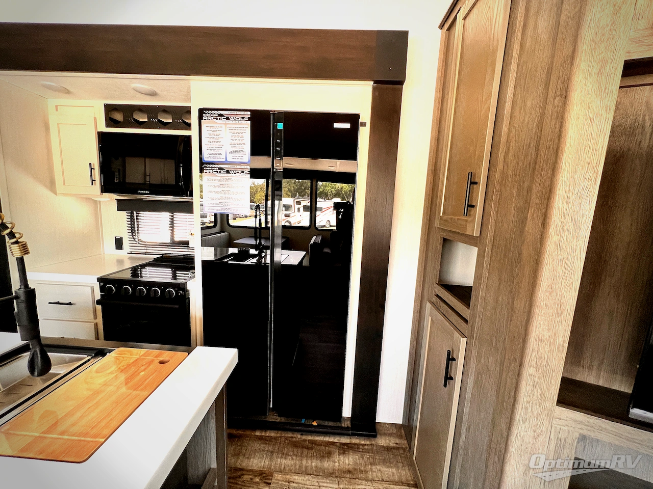 2025 Forest River Cherokee Arctic Wolf Suite 3750SUITE Photo 14