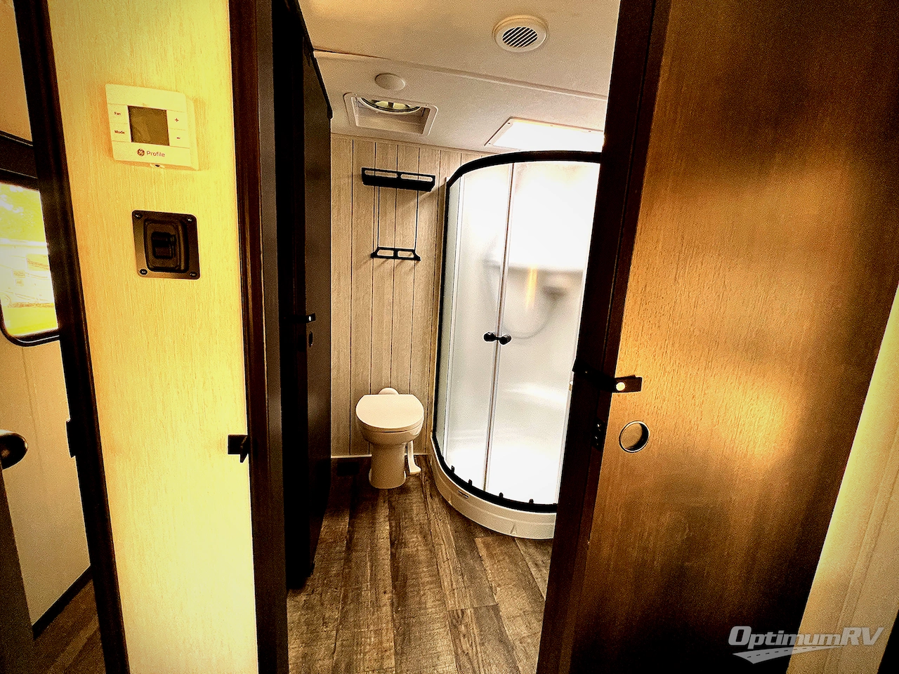 2025 Forest River Cherokee Arctic Wolf Suite 3650SUITE Photo 22