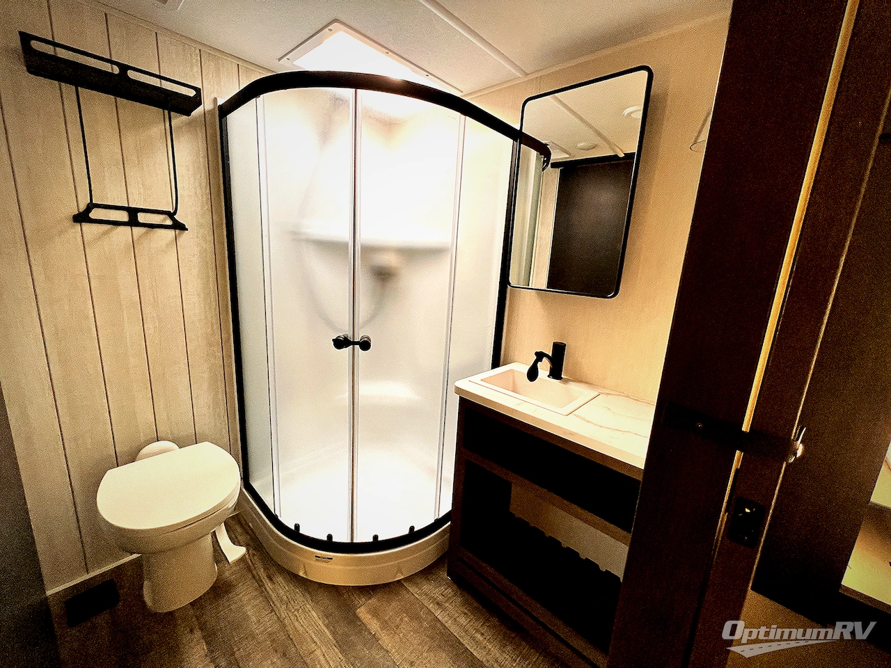 2025 Forest River Cherokee Arctic Wolf Suite 3650SUITE Photo 23