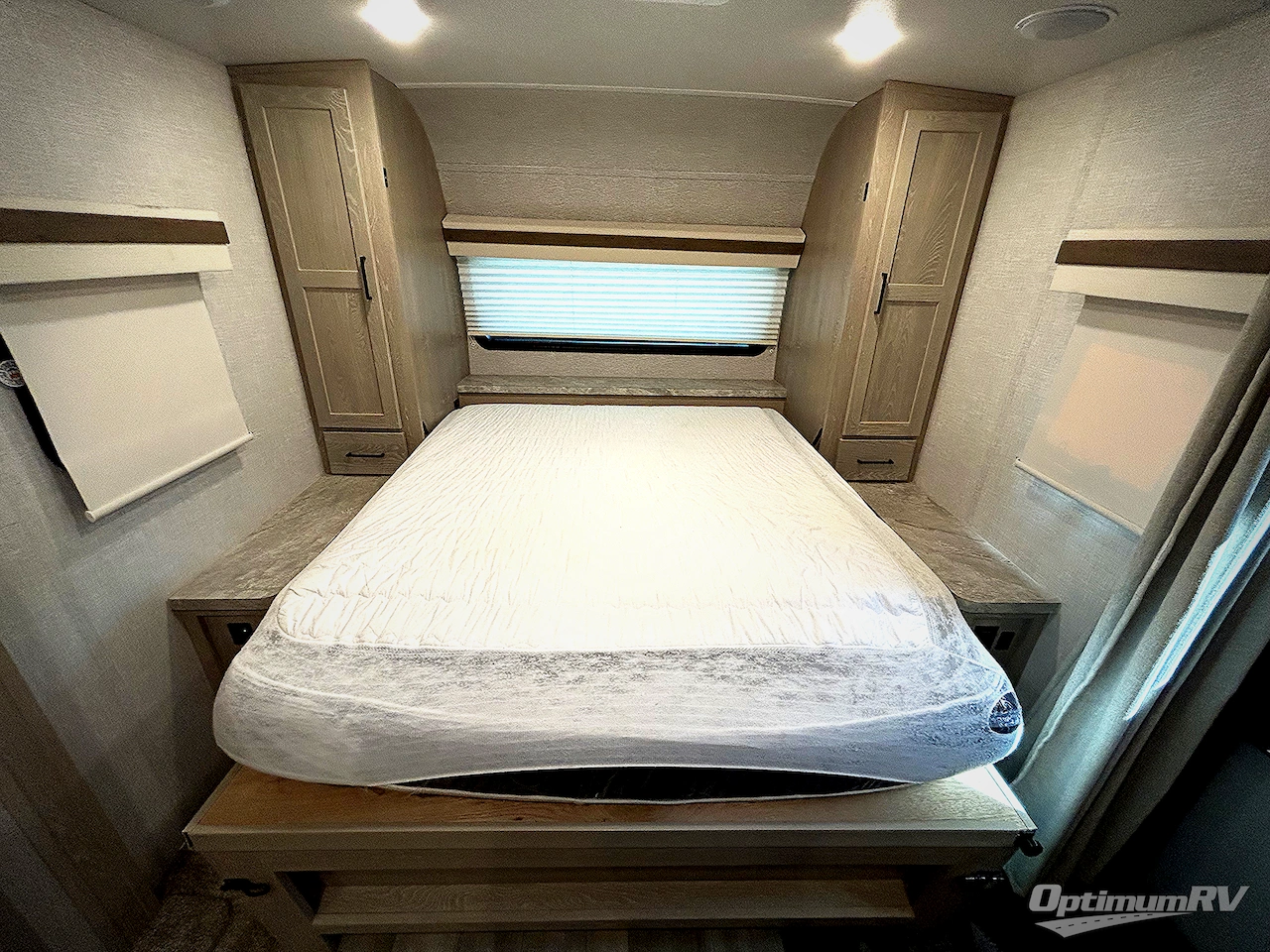 2022 Forest River Rockwood Mini Lite 2104S Photo 7