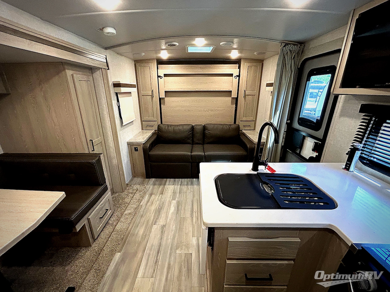 2022 Forest River Rockwood Mini Lite 2104S Photo 4