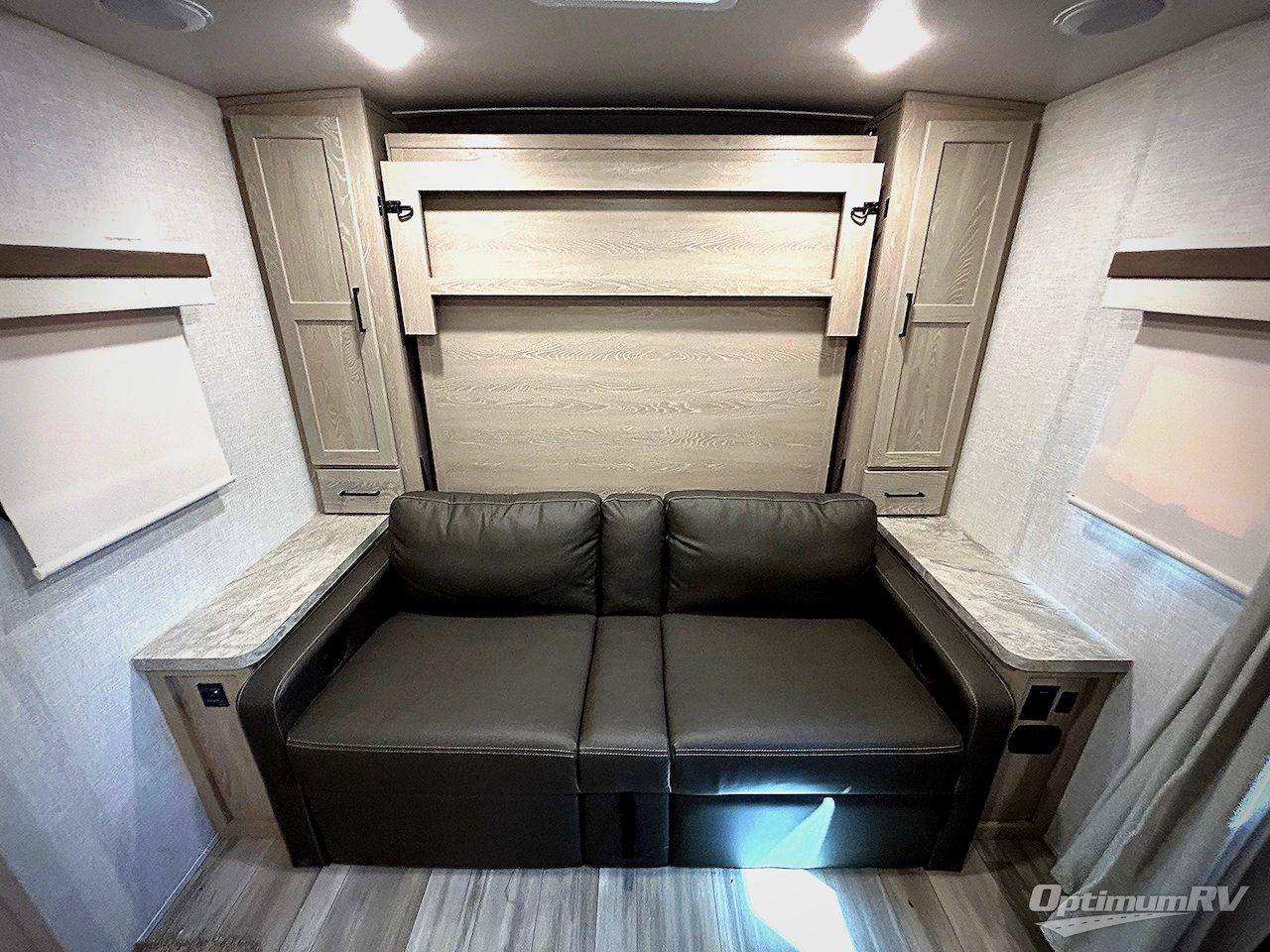 2022 Forest River Rockwood Mini Lite 2104S Photo 6