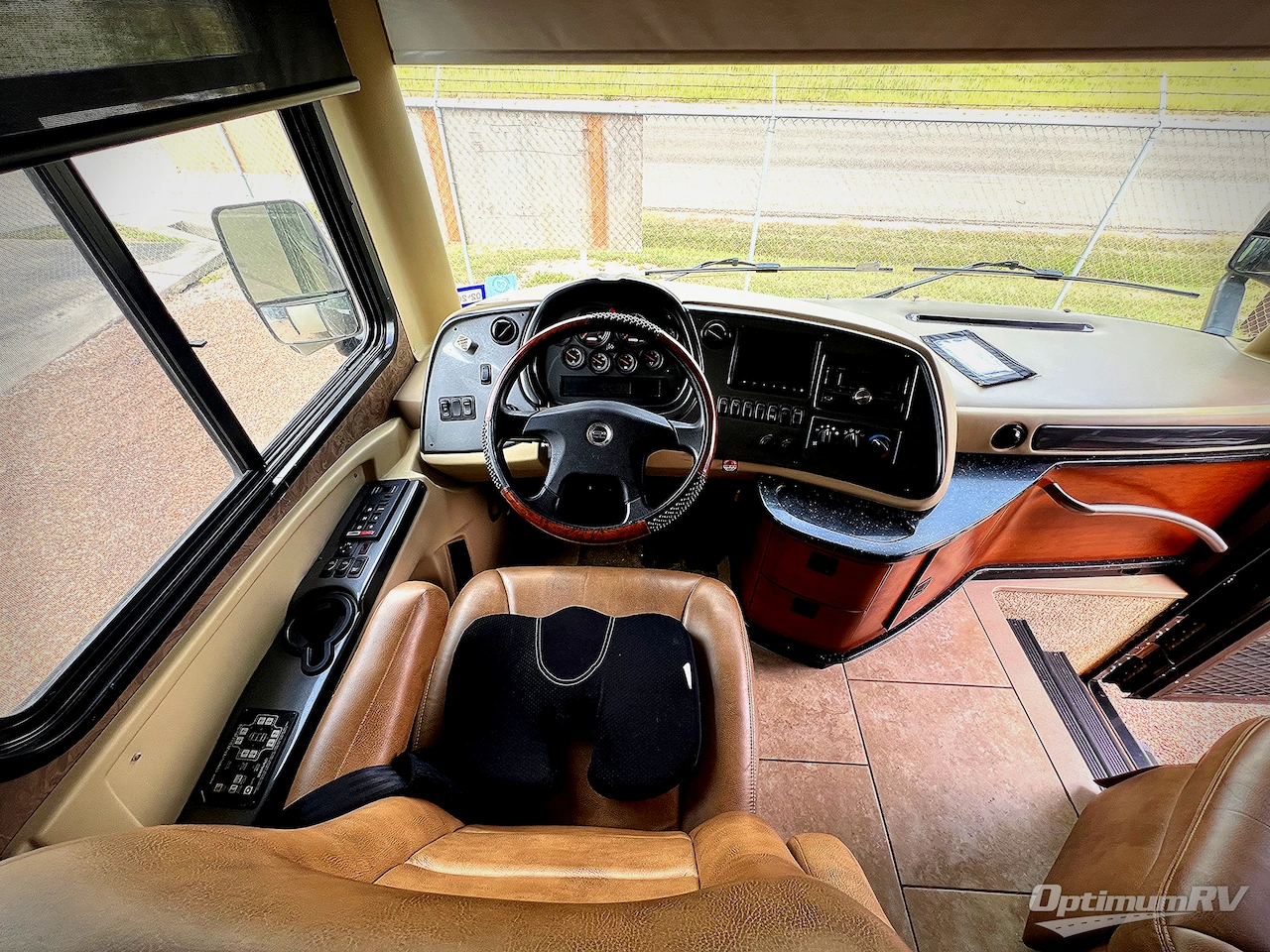 2015 Tiffin Allegro RED 33 AA Photo 7