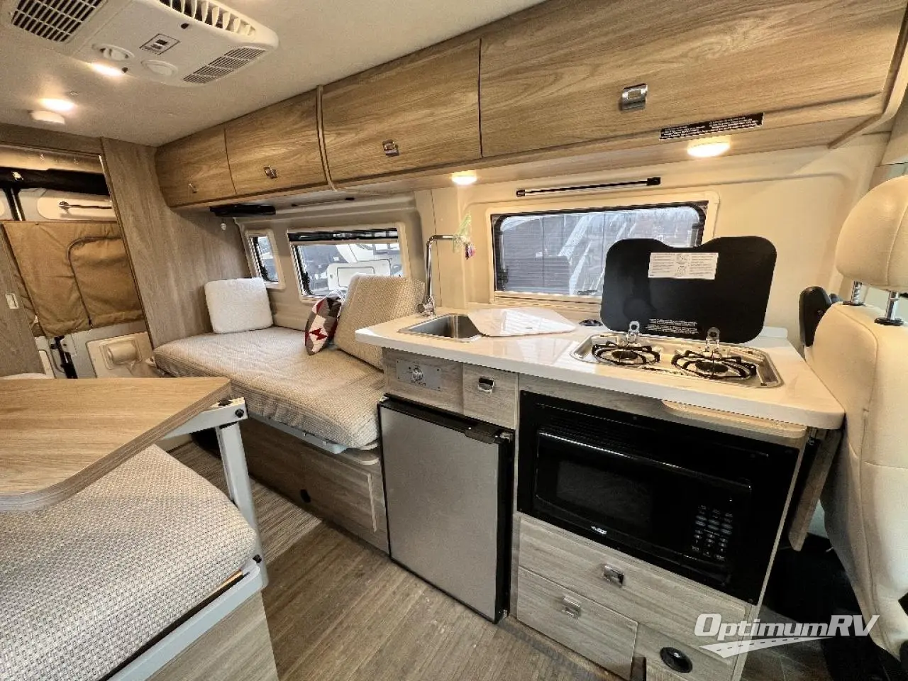 2023 Winnebago Travato 59K Photo 8