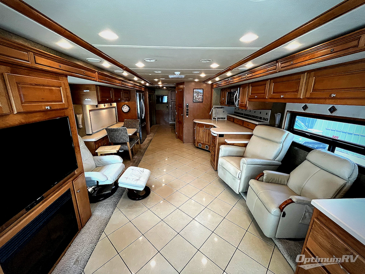 2014 Winnebago Journey 42E Photo 5