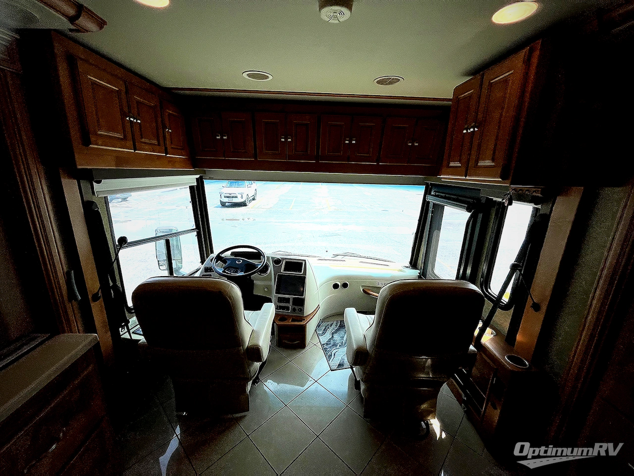 2014 Winnebago Journey 42E Photo 18