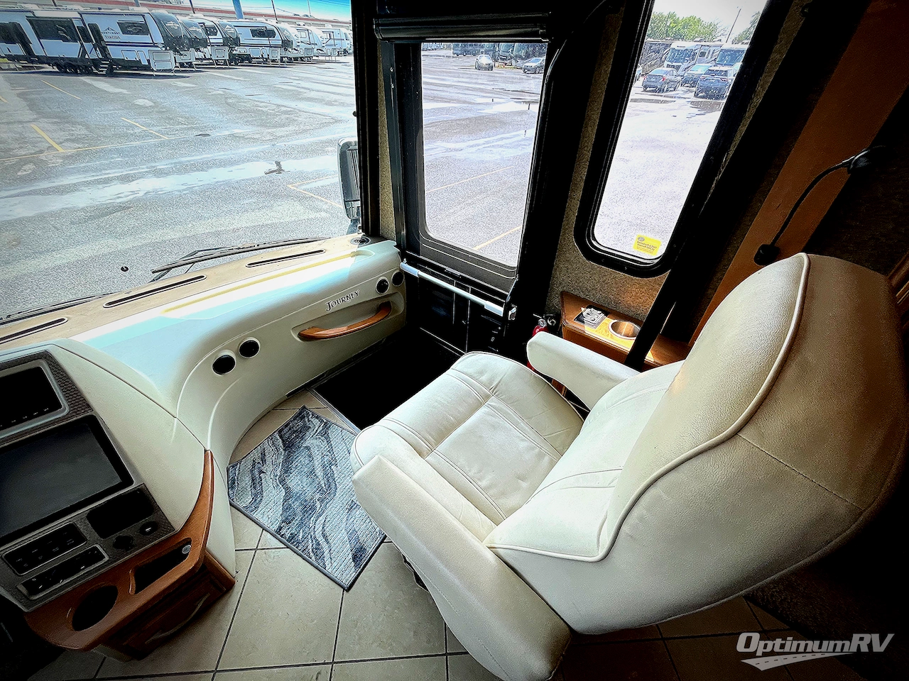 2014 Winnebago Journey 42E Photo 20
