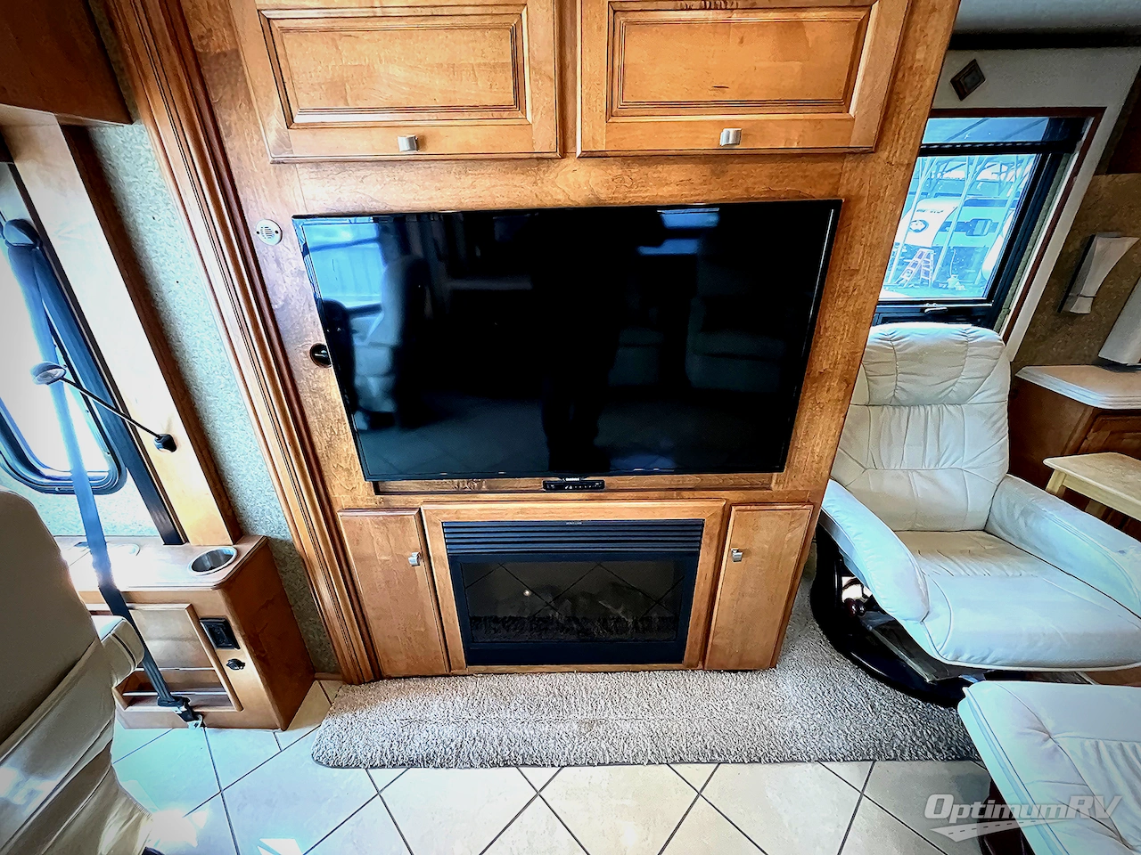 2014 Winnebago Journey 42E Photo 21