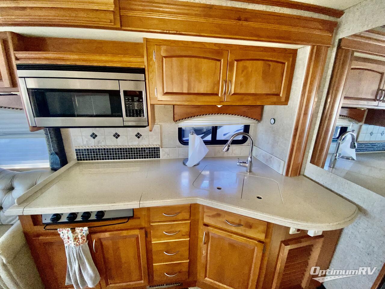 2009 Holiday Rambler Endeavor 38 PDQ Photo 5