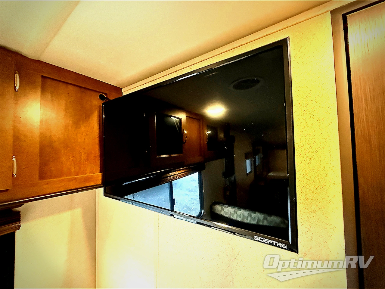 2018 Forest River Wildwood X-Lite 241QBXL Photo 12