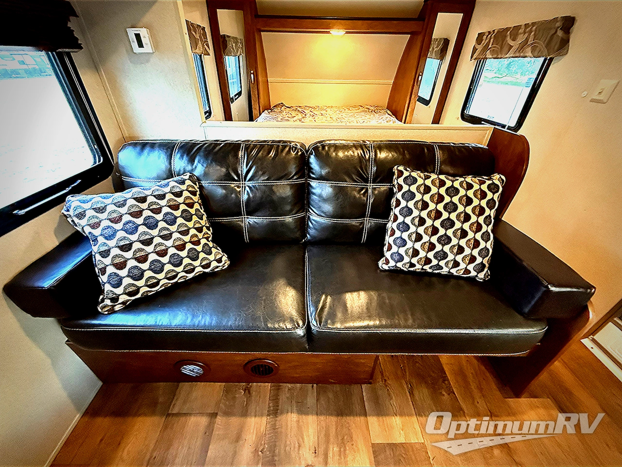 2018 Forest River Wildwood X-Lite 241QBXL Photo 13