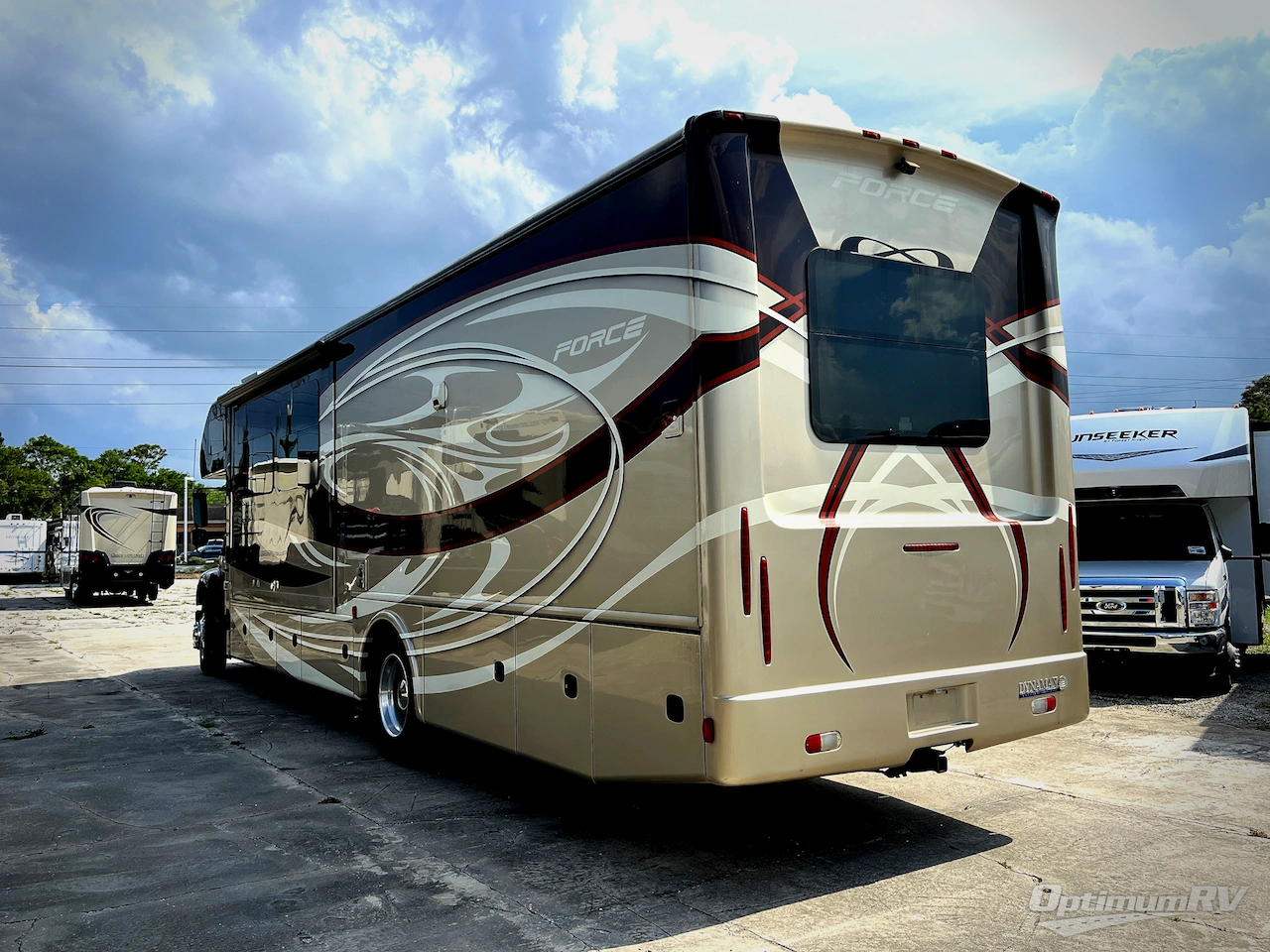2017 Dynamax FORCE 37TS HD Photo 3