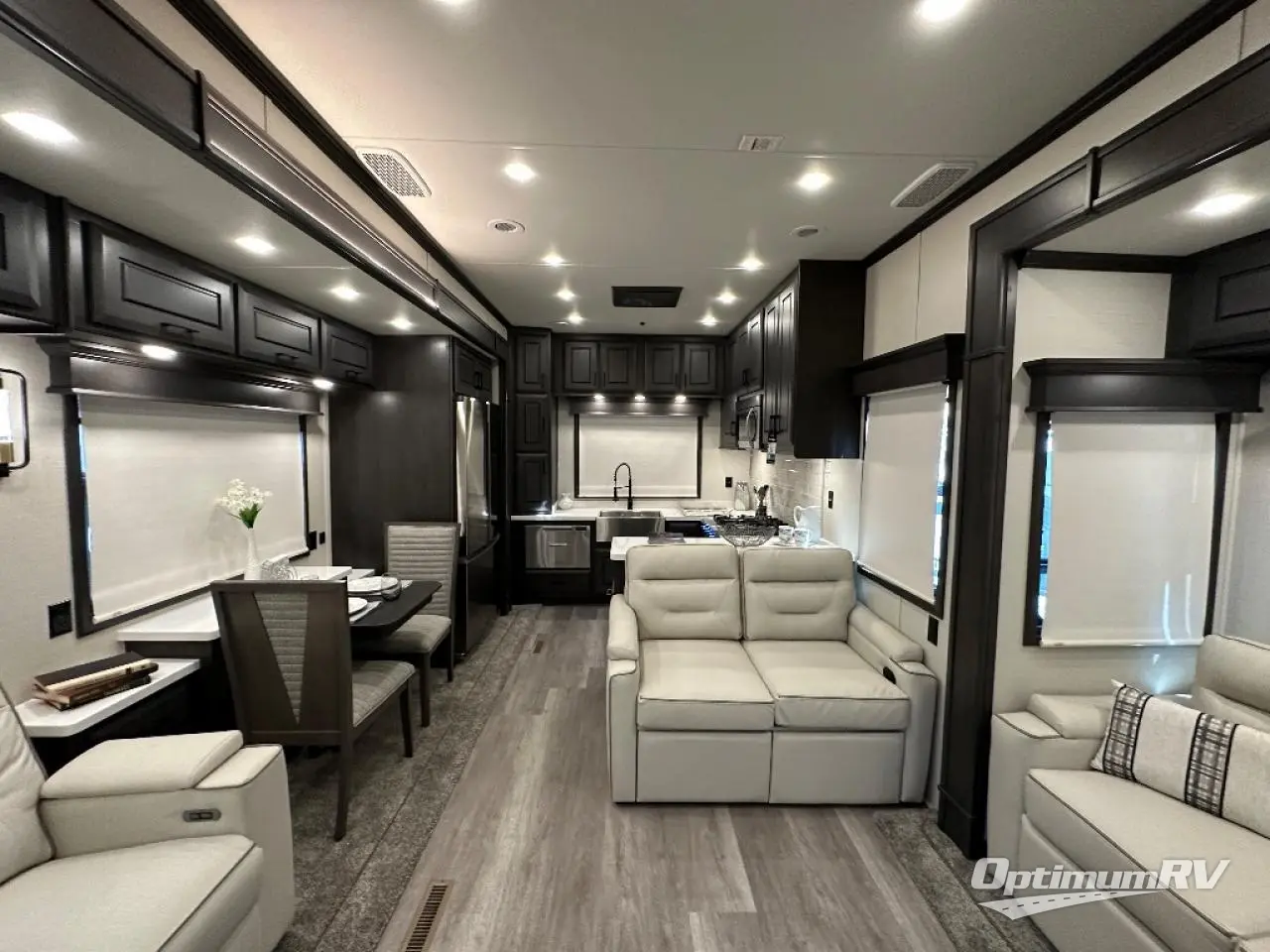 2024 DRV Luxury Suites Mobile Suites MS 41RKDB Photo 2