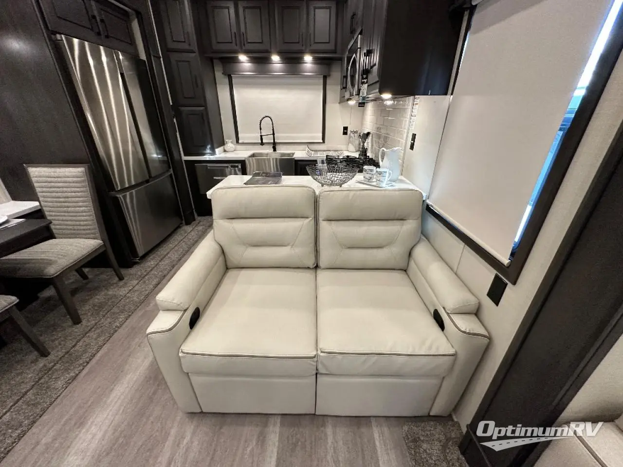 2024 DRV Luxury Suites Mobile Suites MS 41RKDB Photo 10