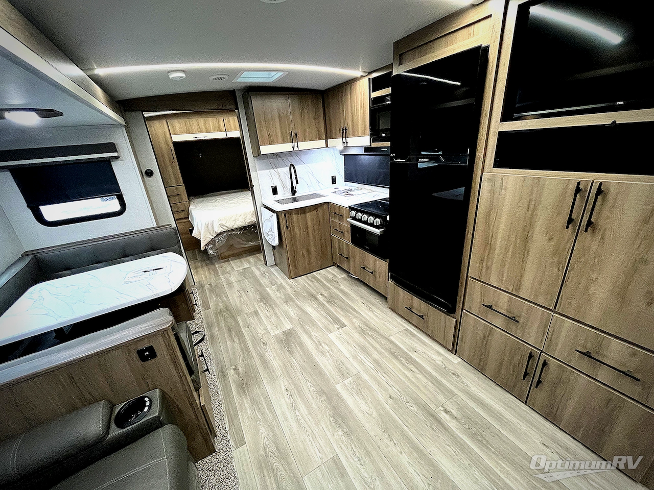 2024 Grand Design Imagine 2600RB Photo 5
