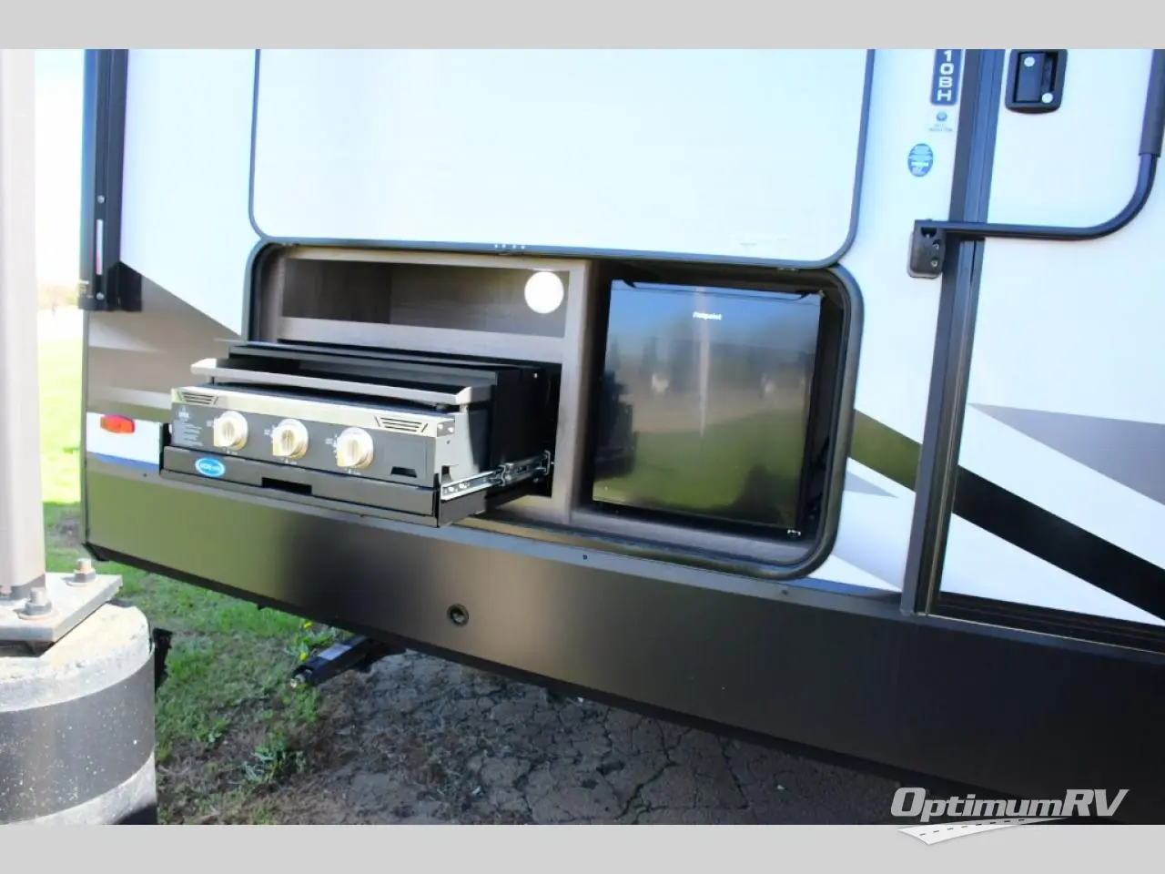 New 2024 Grand Design Imagine 3210BH Travel Trailer at Optimum RV