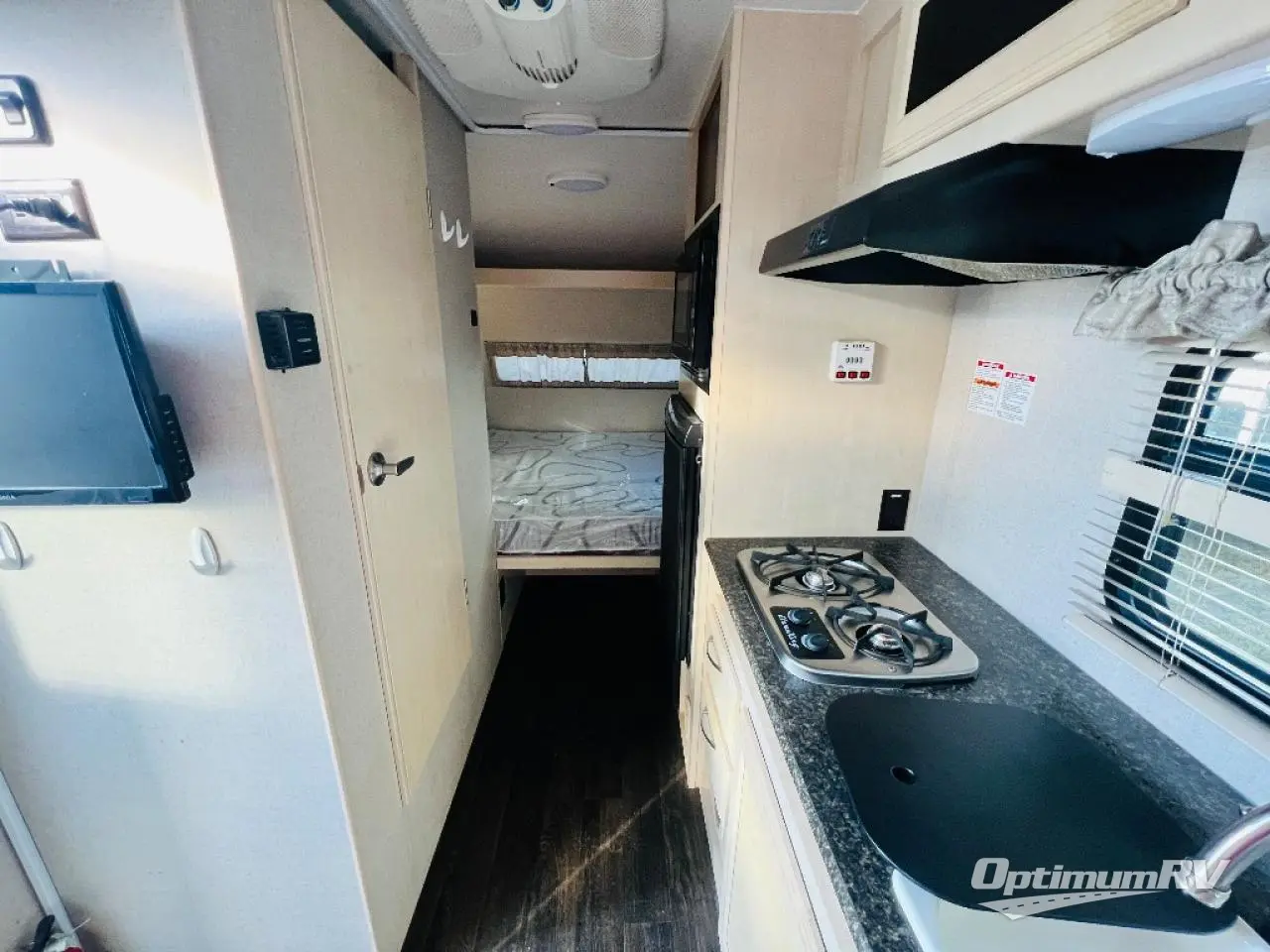 2019 Winnebago Towables Minnie 1710 Photo 4