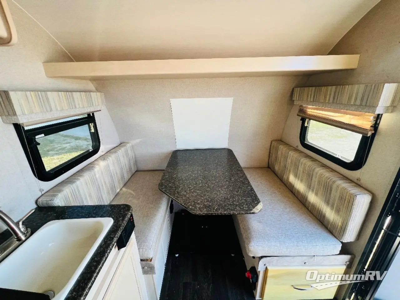 2019 Winnebago Towables Minnie 1710 Photo 6