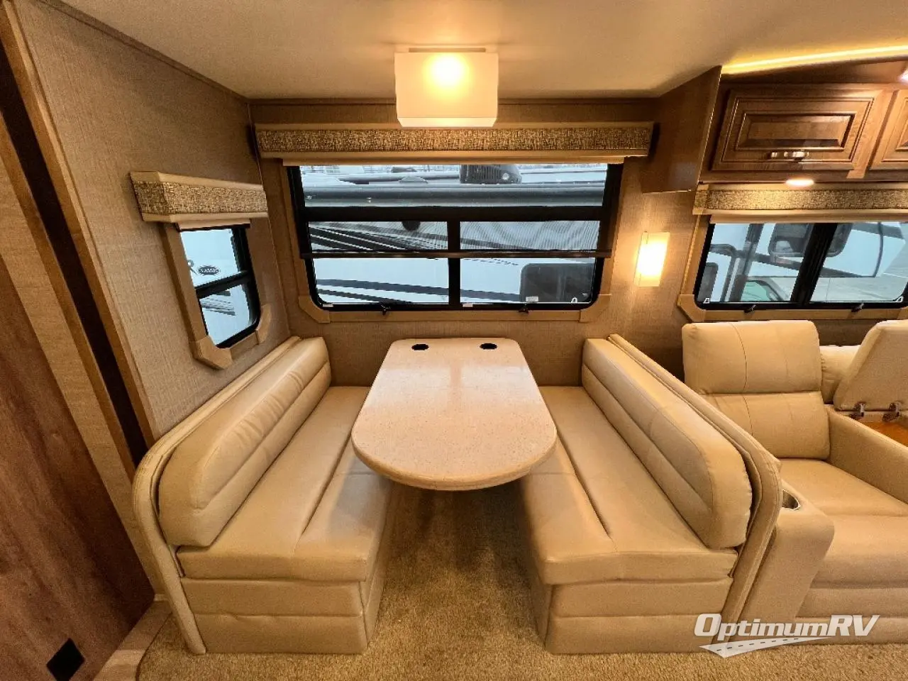 2021 Jayco Seneca 37TS Photo 10