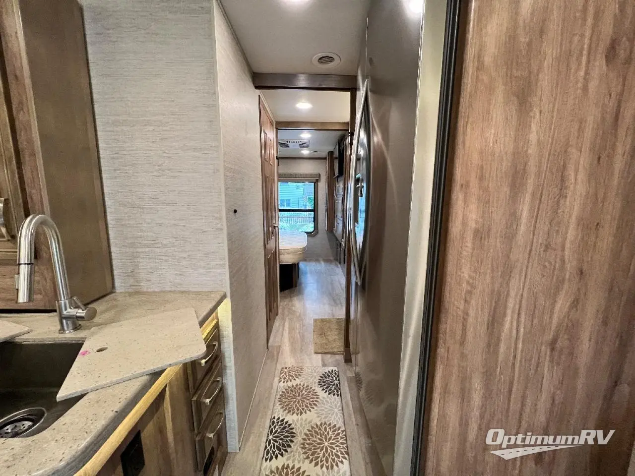 2021 Jayco Seneca 37TS Photo 11